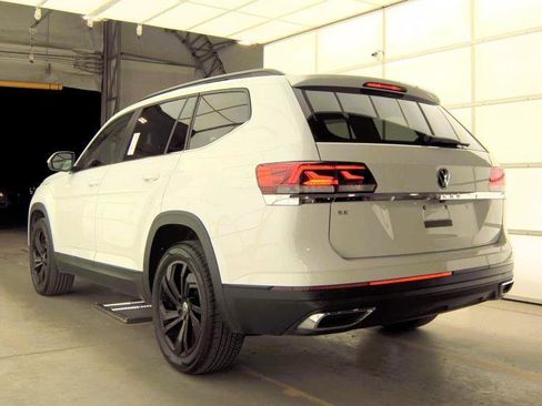 Used 2021 Volkswagen Atlas SE FWD image 4