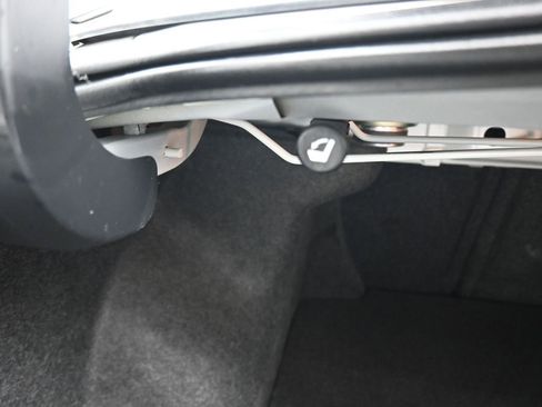 Used 2020 Nissan Altima 2.0 Platinum FWD image 47