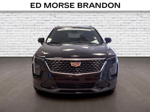 Certified 2025 Cadillac XT4 Premium Luxury FWD image 7