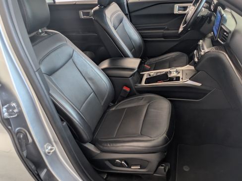 Used 2020 Ford Explorer Limited AWD/4WD image 21