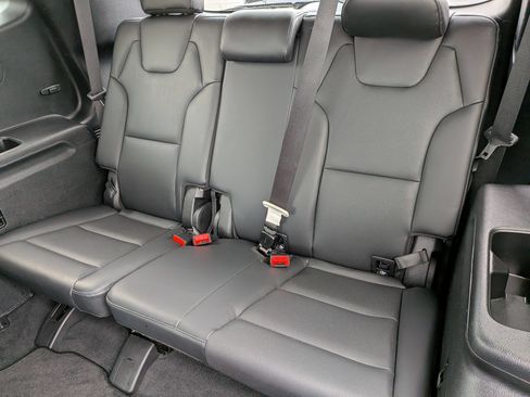 Used 2025 Kia Telluride S FWD image 31