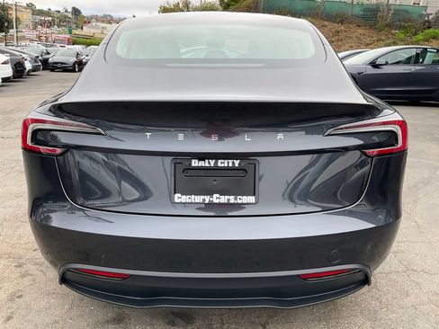 Used 2025 Tesla Model 3 RWD image 4