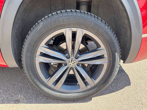 Used 2021 Volkswagen Atlas SE w/ Panoramic Sunroof Package AWD/4WD image 48
