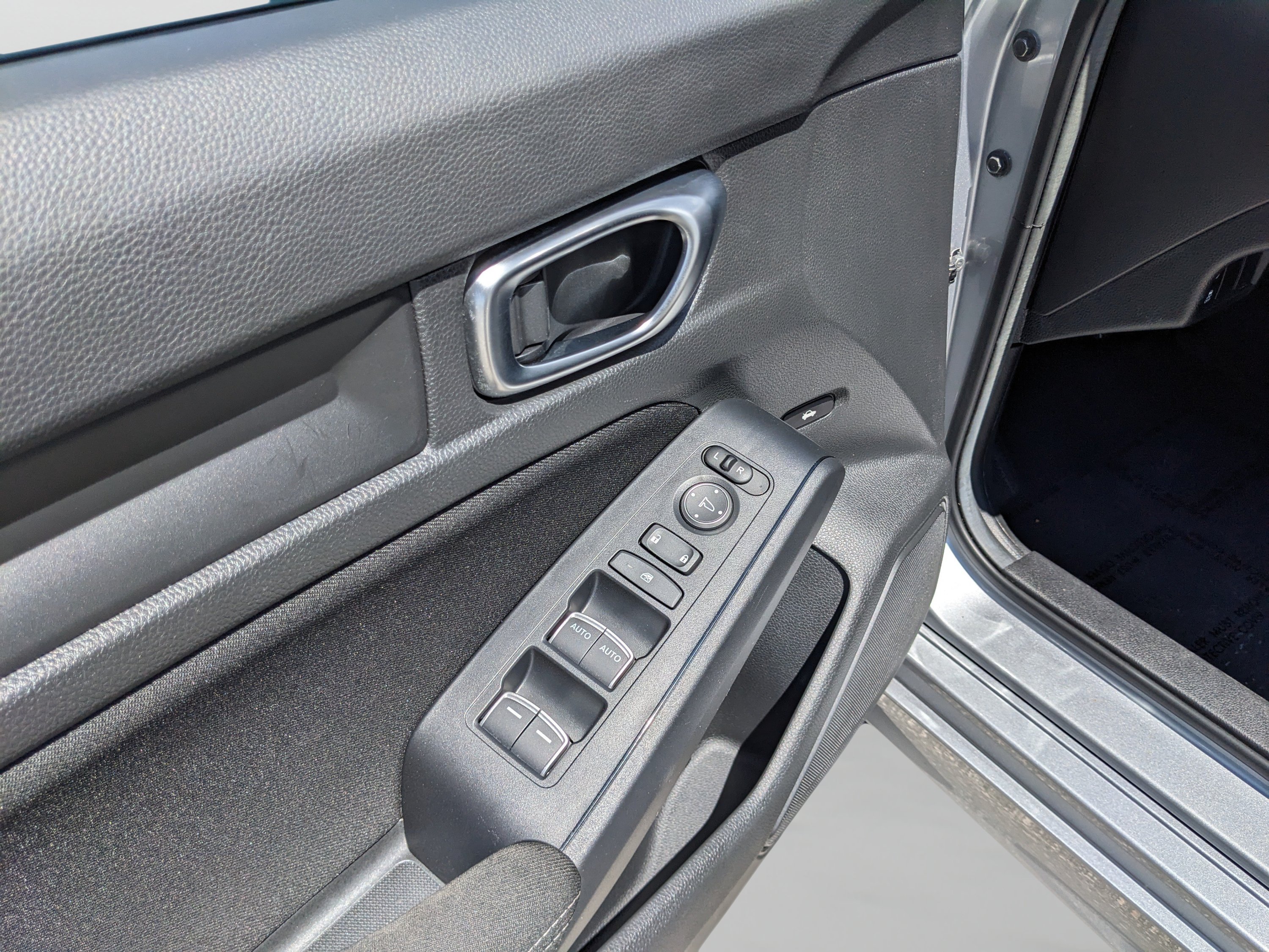 Used 2024 Honda Civic Sport image 19