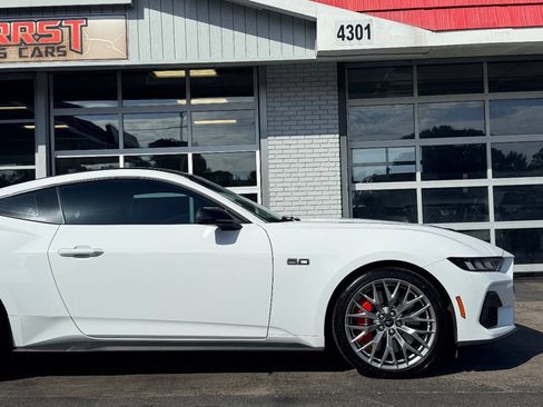 Used 2024 Ford Mustang GT Premium RWD image 11