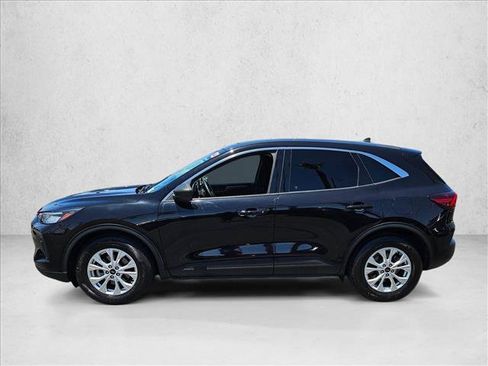 Used 2023 Ford Escape Active FWD image 9