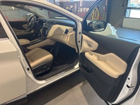 Certified 2024 Nissan Murano Platinum w/ Cargo Package image 13