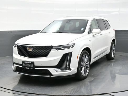 Used 2020 Cadillac XT6 Premium Luxury image 2