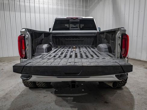 Used 2020 GMC Sierra 3500 Denali w/ Denali Ultimate Package image 60