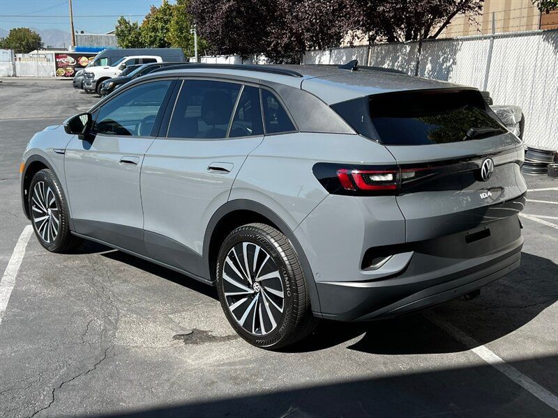 Used 2024 Volkswagen ID.4 Pro AWD/4WD image 5