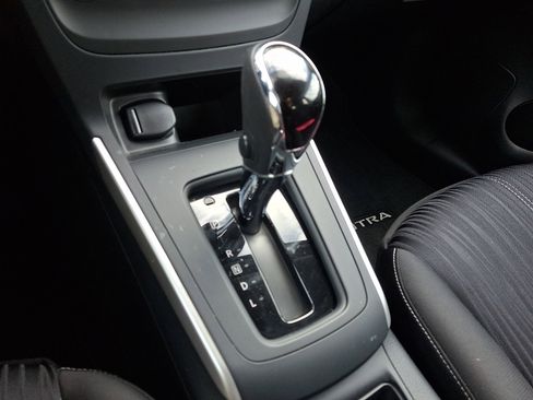 Used 2017 Nissan Sentra SV image 14