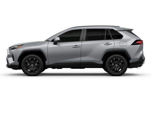 New 2025 Toyota RAV4 SE w/ Convenience Package image 3