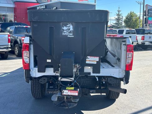 Used 2022 Ford F250 XL w/ Power Equipment Group AWD/4WD image 9