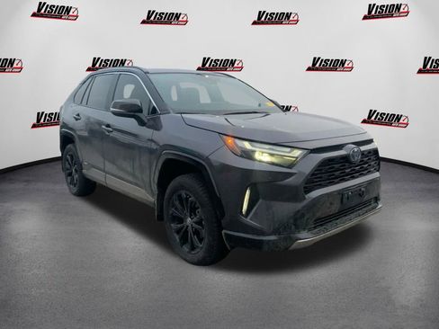 Used 2024 Toyota RAV4 XSE image 3
