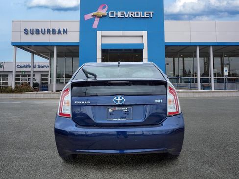 Used 2013 Toyota Prius Two FWD image 6