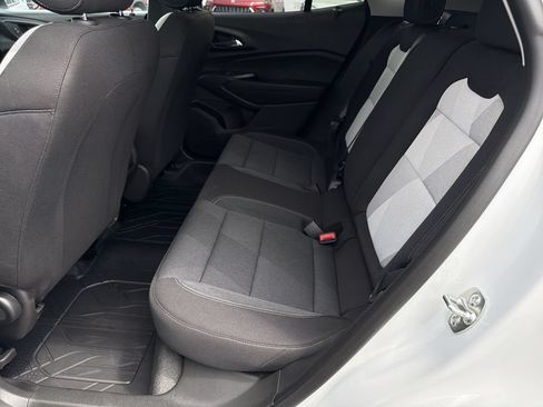 New 2026 Chevrolet Trax LS w/ LS Convenience Package FWD image 15