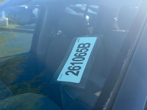 Certified 2020 Nissan Frontier SV RWD image 34