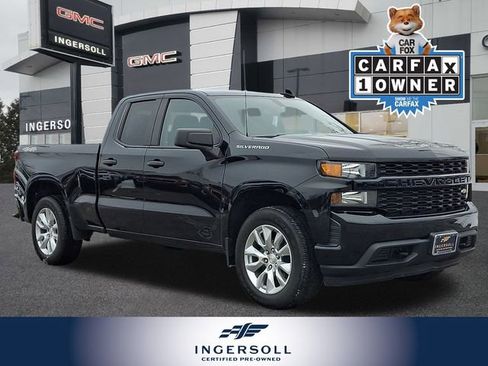 Used 2019 Chevrolet Silverado 1500 Custom w/ Custom Value Package image 1