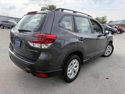 Used 2022 Subaru Forester AWD/4WD image 7