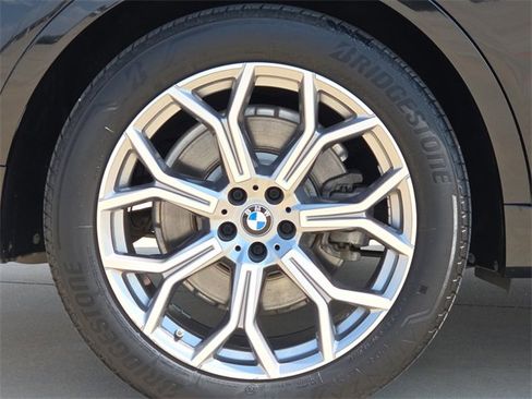 Used 2019 BMW X7 xDrive40i w/ Premium Package image 9