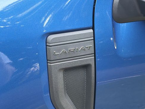 Used 2024 Ford Maverick Lariat FWD image 12