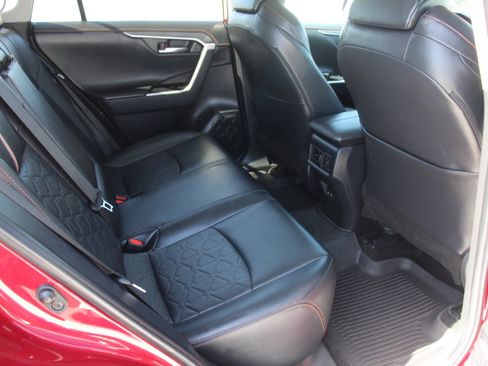 Certified 2024 Toyota RAV4 Adventure AWD/4WD image 18