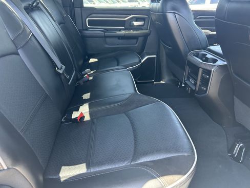 Used 2025 RAM 2500 Laramie AWD/4WD image 13