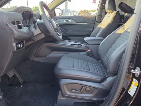 New 2026 Ford Explorer ST-Line w/ ST-Line Street Pack RWD image 11