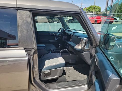 Used 2023 Ford Bronco Outer Banks AWD/4WD image 16