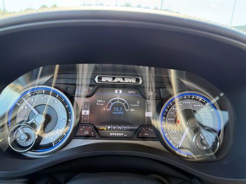 Used 2019 RAM 1500 Limited image 14