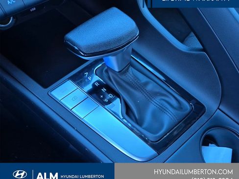 New 2026 Hyundai Elantra SE FWD image 24