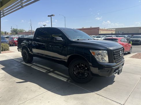 Used 2022 Nissan Titan S w/ S Utility Package RWD image 4