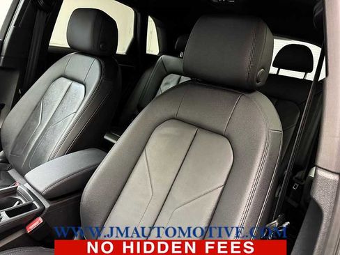 Used 2022 Audi Q3 2.0T Premium image 14