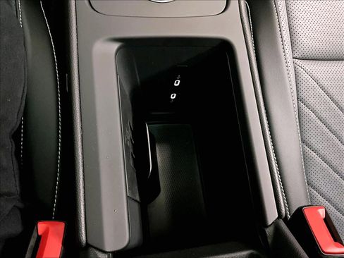 New 2026 Volkswagen Tiguan SE image 23