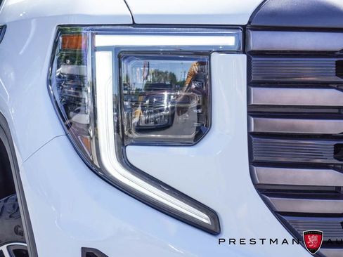 Used 2024 GMC Sierra 1500 AT4 w/ Technology Package AWD/4WD image 18