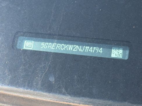 Used 2022 Buick Enclave Premium FWD image 2