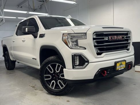 Used 2020 GMC Sierra 1500 AT4 w/ AT4 Preferred Package image 1