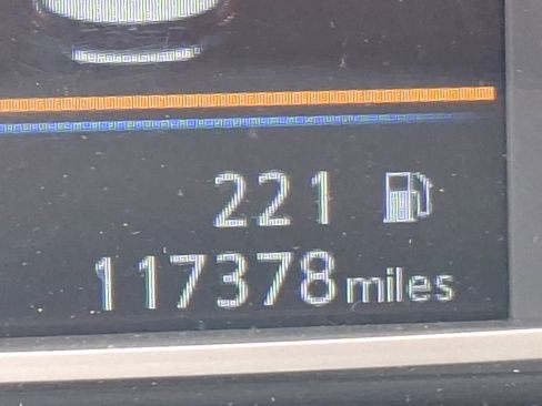 Used 2019 Nissan Sentra SV w/ Special Edition Package image 14