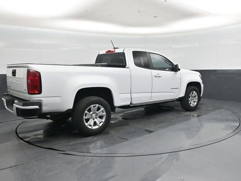 Used 2022 Chevrolet Colorado LT w/ Fleet Safety Package RWD image 4