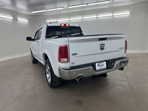 Used 2017 RAM 1500 Laramie w/ Convenience Group image 10