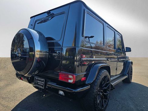 Used 2017 Mercedes-Benz G 63 AMG 4MATIC image 3