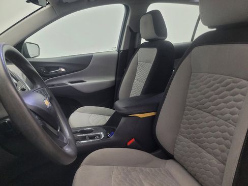Used 2018 Chevrolet Equinox LS FWD image 17