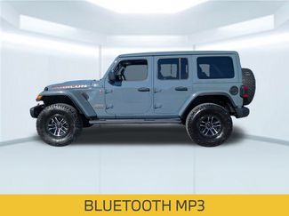 Certified 2025 Jeep Wrangler Unlimited Rubicon video 2