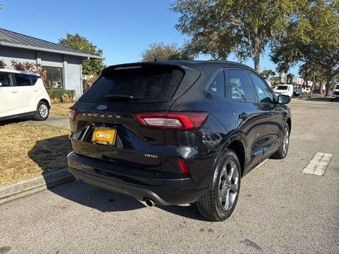 Used 2024 Ford Escape ST-Line image 7