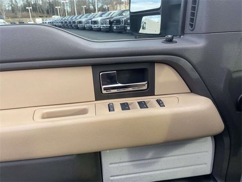 Used 2014 Ford F150 XLT w/ Equipment Group 302A Luxury image 11