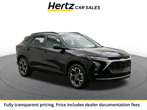 Used 2025 Chevrolet Trax LT w/ LT Convenience Package FWD image 1