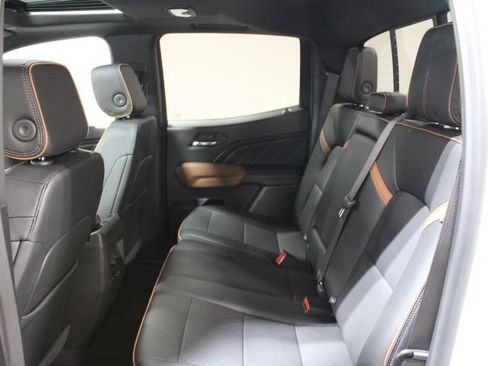 New 2026 GMC Canyon AT4 w/ Technology Plus Package AWD/4WD image 23