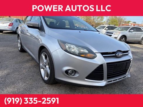 Used 2014 Ford Focus Titanium image 1