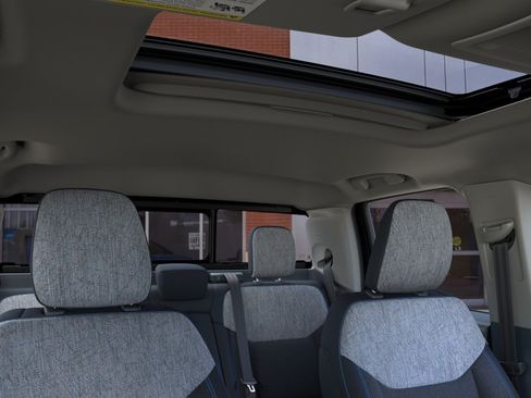 New 2026 Ford Maverick XLT w/ XLT Luxury Package FWD image 12