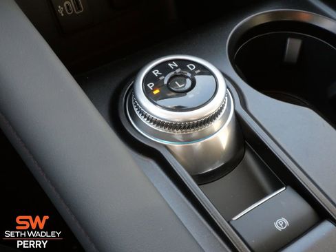 New 2026 Ford Explorer Active w/ Active Comfort Package image 21